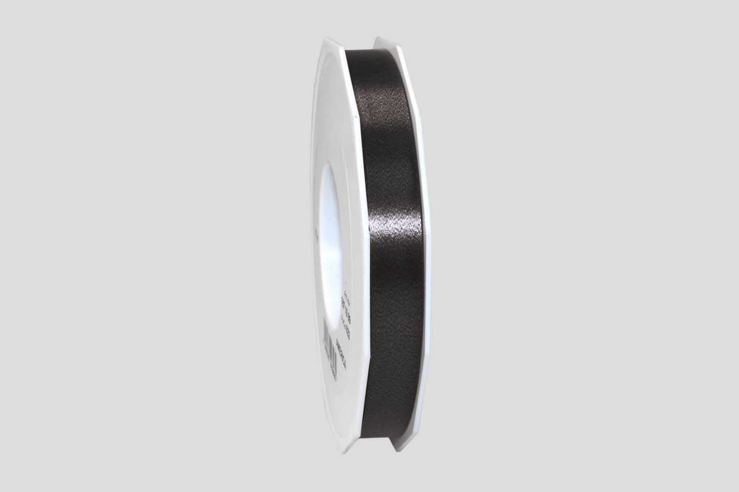 En rull med Polyprotex bånd 15mm av JM Band® på hvit bakgrunn.