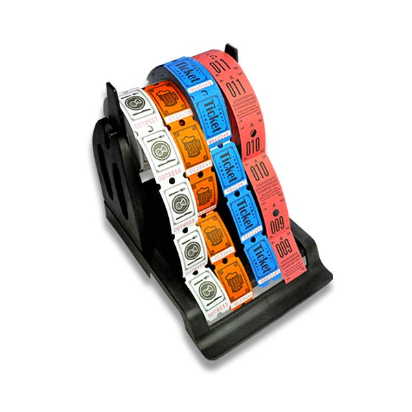 En stabel med forskjellige fargede etiketter på et svart stativ.