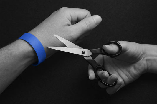 Slik får du festivalarmbånd av