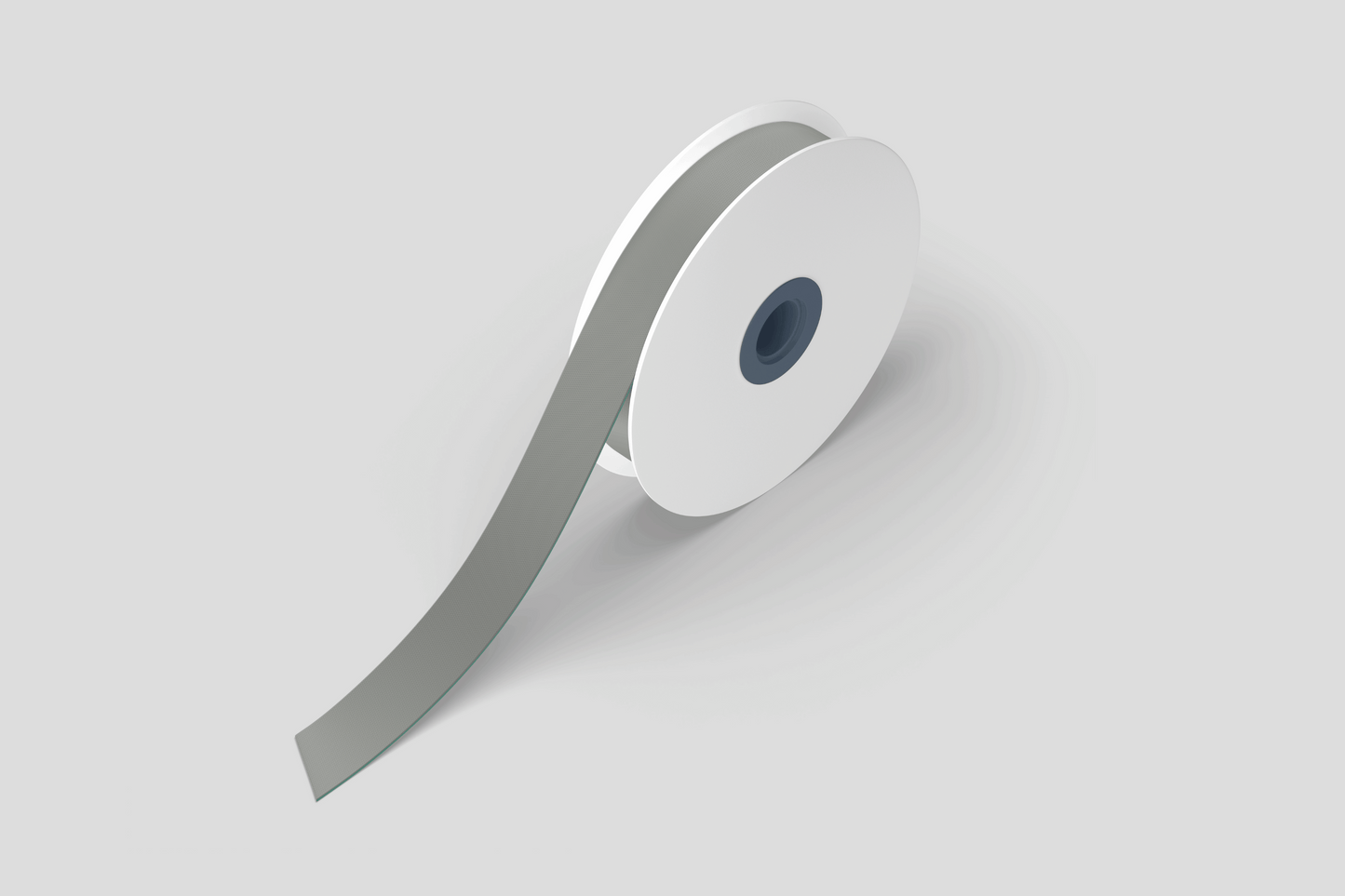 En rull polyester bånd sateng 15mm super med trykte design på hvit bakgrunn. (Merke: JM Band NO)