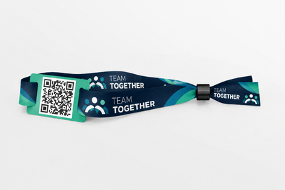 Stoffarmbånd med QR-Kode og trykk
