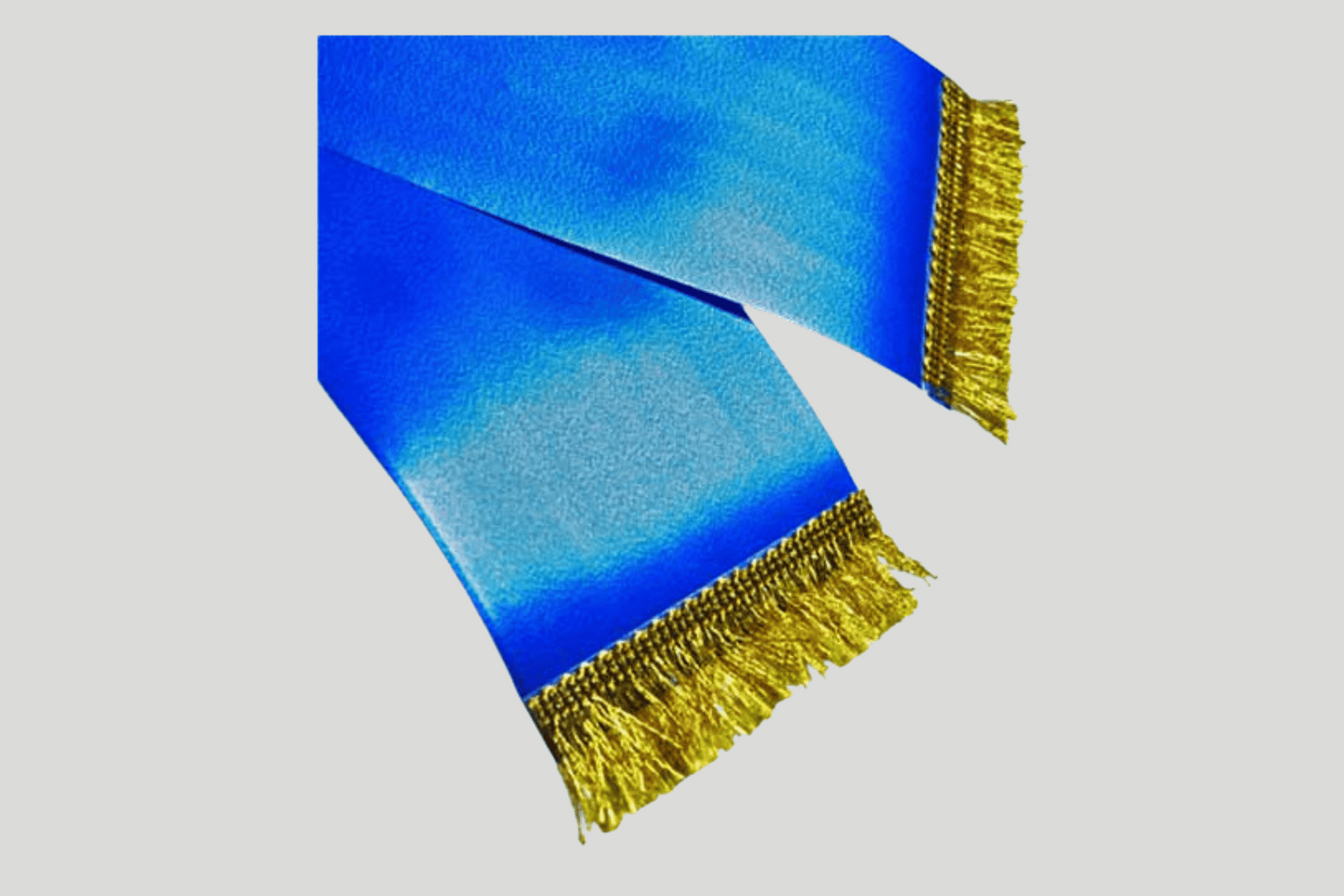 En blå og gull sash med frynser.
