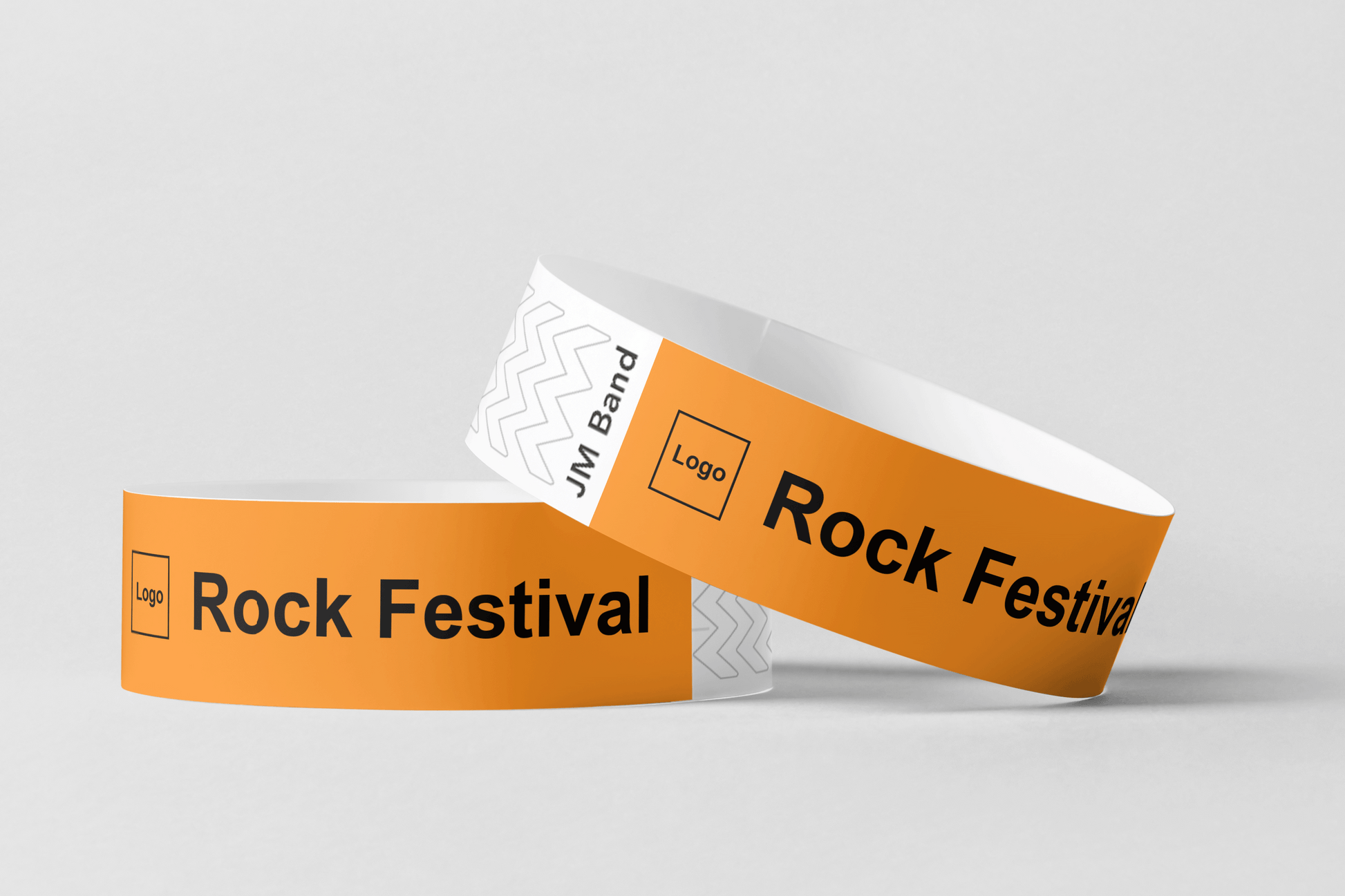 To Papirarmbånd med trykk Design selv med ordet rockefestival på. (Merke: JM Band NO)